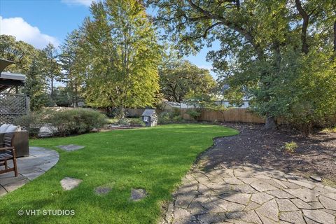 Tiny photo for 327 Gale Avenue, River Forest, IL 60305 (MLS # 12147378)