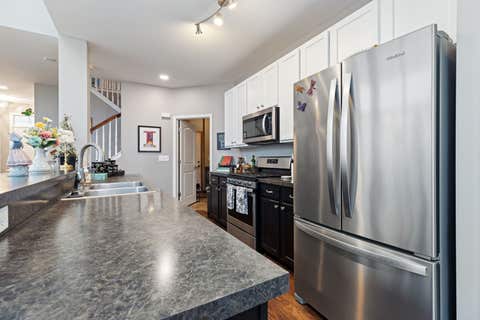 Tiny photo for 936 Bluebell Circle, Joliet, IL 60431 (MLS # 12714621)