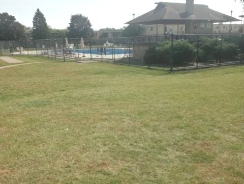 Tiny photo for 26 King Arthur Court #4, Northlake, IL 60164 (MLS # 12521571)