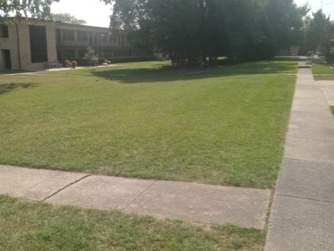 Tiny photo for 26 King Arthur Court #4, Northlake, IL 60164 (MLS # 12521571)