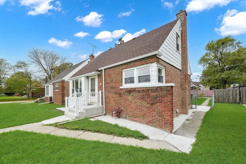 Tiny photo for 116 163rd Street, Calumet City, IL 60409 (MLS # 12790374)