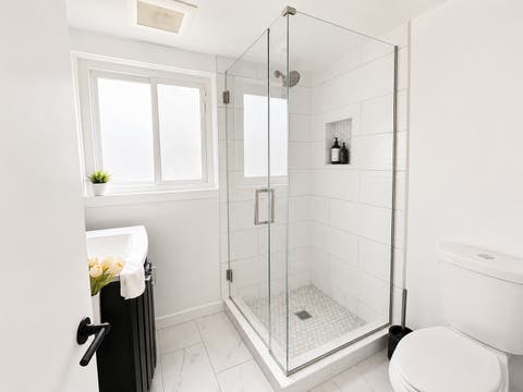 Tiny photo for 625 Devonshire Drive, Des Plaines, IL 60018 (MLS # 12647931)