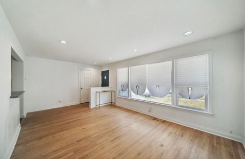 Tiny photo for 14322 S Hoxie Avenue, Burnham, IL 60633 (MLS # 12414614)