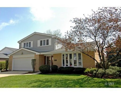 Photo of 2603 N Forrest Lane, Arlington Heights, IL 60004 (MLS # 12748189)