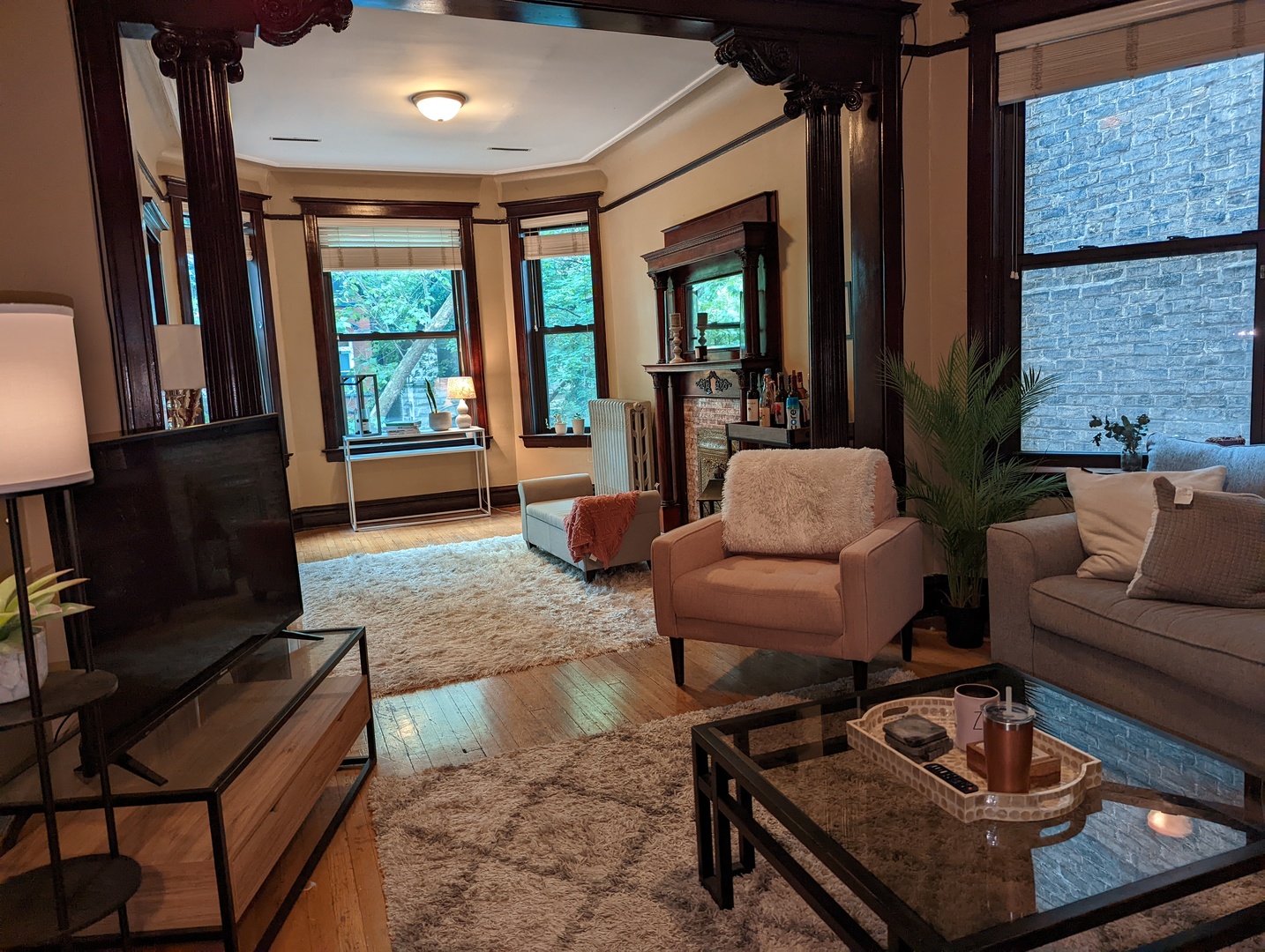 864 W Newport Avenue 2