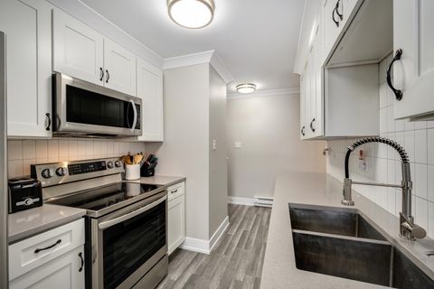 Tiny photo for 4125 W 97th Place #1-107, Oak Lawn, IL 60453 (MLS # 12553621)