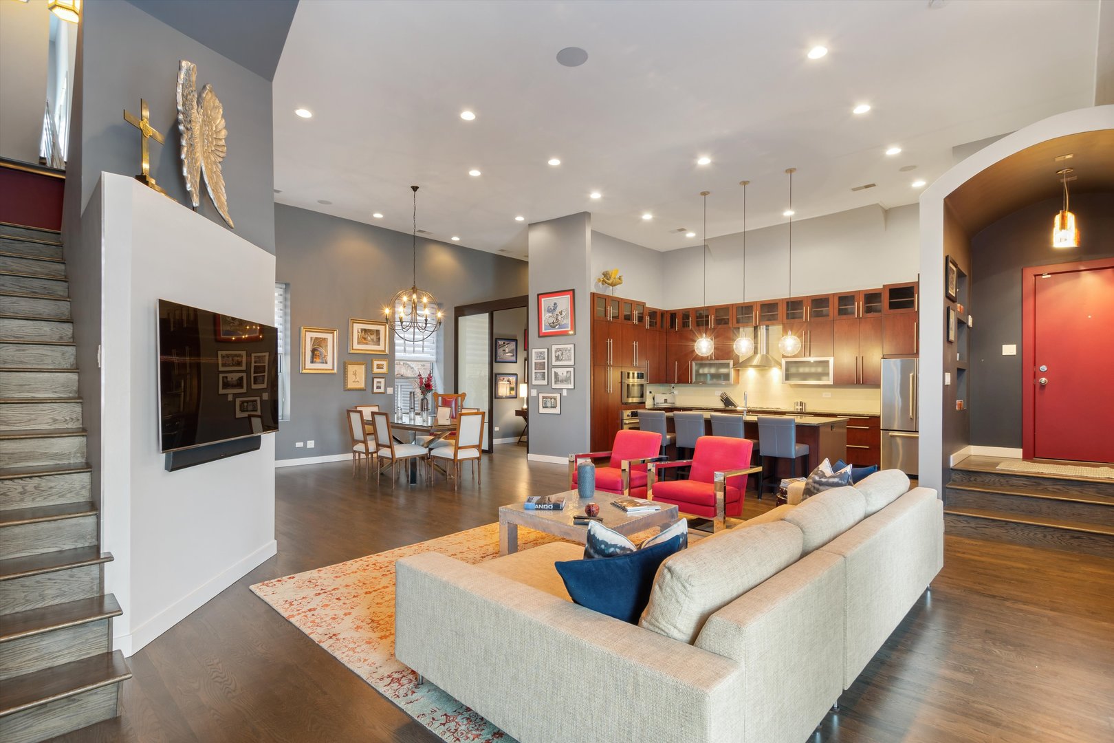 2411 W Walton Street 2B