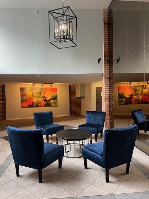 1505 E Central Road 303A