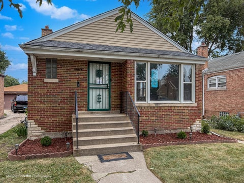Tiny photo for 115 E 140th Court, Riverdale, IL 60827 (MLS # 12761424)