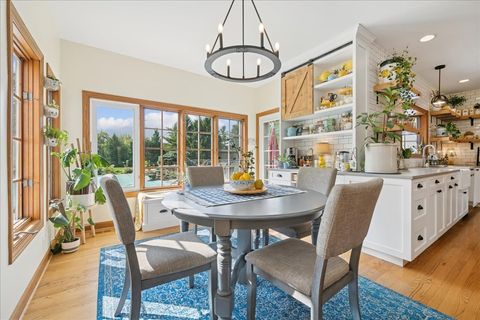 Tiny photo for 15 Mulberry Drive, Hawthorn Woods, IL 60047 (MLS # 12474364)