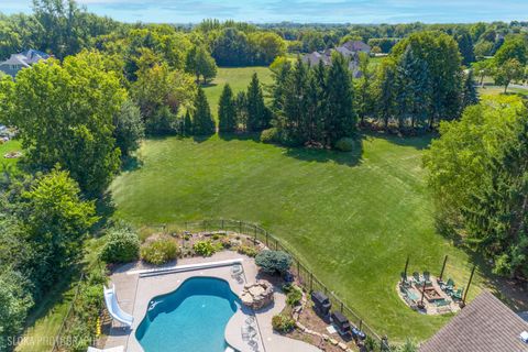 Tiny photo for 15 Mulberry Drive, Hawthorn Woods, IL 60047 (MLS # 12474364)