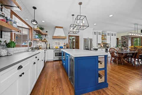 Tiny photo for 15 Mulberry Drive, Hawthorn Woods, IL 60047 (MLS # 12474364)