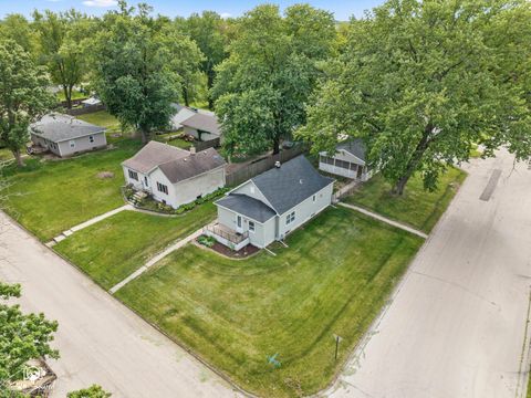 Tiny photo for 1501 S 7th Avenue, Kankakee, IL 60901 (MLS # 12658384)