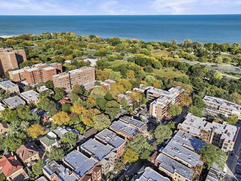 Tiny photo for 832 W Gunnison Street #3N, Chicago, IL 60640 (MLS # 12496692)