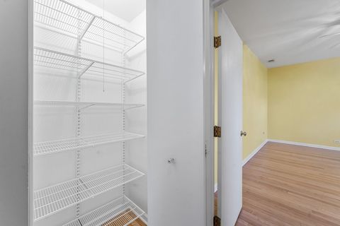 Tiny photo for 832 W Gunnison Street #3N, Chicago, IL 60640 (MLS # 12496692)