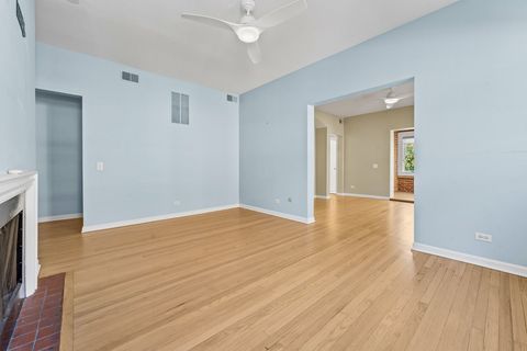 Tiny photo for 832 W Gunnison Street #3N, Chicago, IL 60640 (MLS # 12496692)