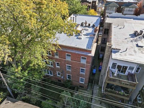 Tiny photo for 832 W Gunnison Street #3N, Chicago, IL 60640 (MLS # 12496692)