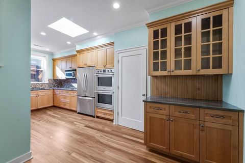 Tiny photo for 832 W Gunnison Street #3N, Chicago, IL 60640 (MLS # 12496692)