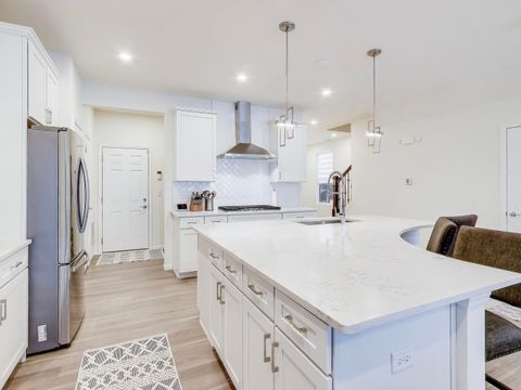 Tiny photo for 579 Watercress Drive, Aurora, IL 60504 (MLS # 12558777)