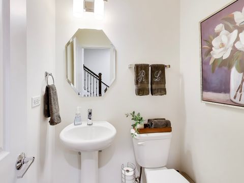 Tiny photo for 579 Watercress Drive, Aurora, IL 60504 (MLS # 12558777)