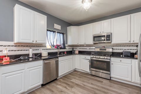 Tiny photo for 1995 W Meadowview Drive, Round Lake, IL 60073 (MLS # 12698157)
