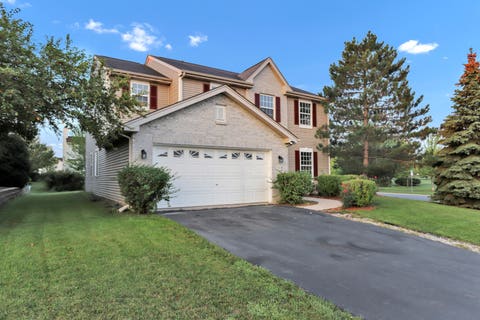 1995 W Meadowview Drive, Round Lake, IL 60073 - #: 12698157