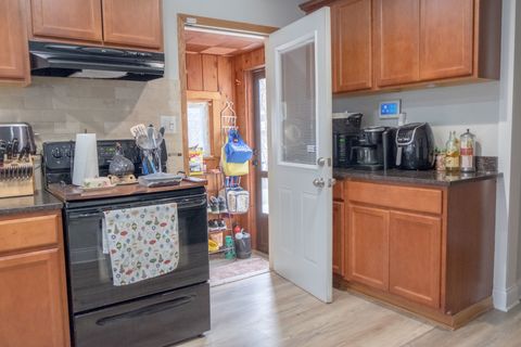 Tiny photo for 10609 Nevada Avenue, Melrose Park, IL 60164 (MLS # 12558843)