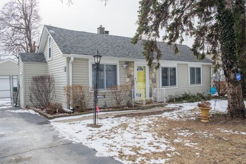 Photo of 10609 Nevada Avenue, Melrose Park, IL 60164 (MLS # 12558843)