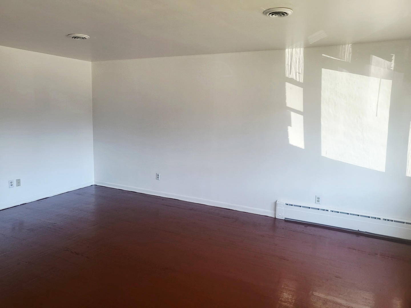 712 May Street