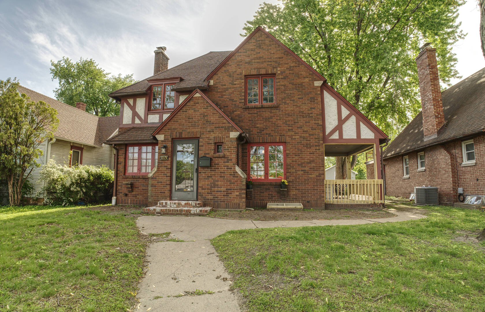 1015 N 2nd Street