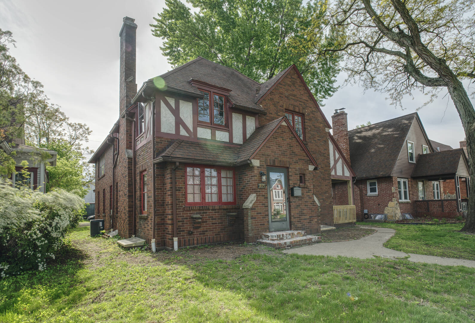 1015 N 2nd Street