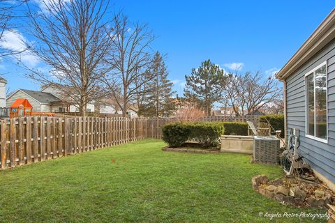 Tiny photo for 1328 Spalding Drive, Mundelein, IL 60060 (MLS # 12554597)