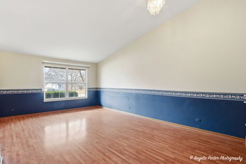 Tiny photo for 1328 Spalding Drive, Mundelein, IL 60060 (MLS # 12554597)