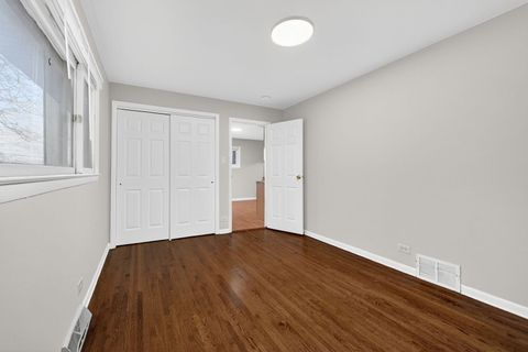 Tiny photo for 14200 Drexel Avenue, Dolton, IL 60419 (MLS # 12521926)