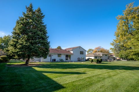 Tiny photo for 535 Logan Street, Roselle, IL 60172 (MLS # 12496857)