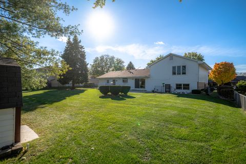 Tiny photo for 535 Logan Street, Roselle, IL 60172 (MLS # 12496857)