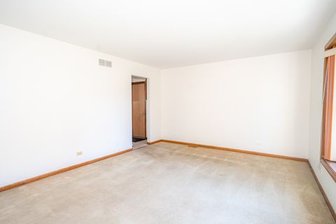 Tiny photo for 535 Logan Street, Roselle, IL 60172 (MLS # 12496857)