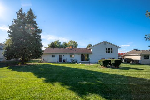Tiny photo for 535 Logan Street, Roselle, IL 60172 (MLS # 12496857)