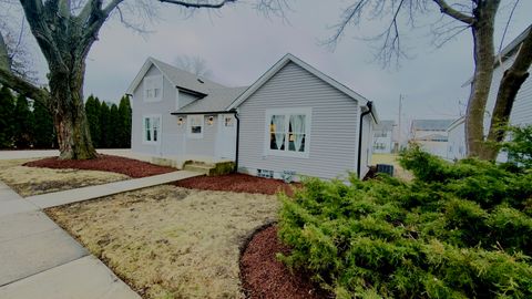 Tiny photo for 1012 Warner Avenue, Lemont, IL 60439 (MLS # 12542952)