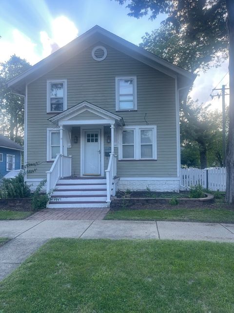 222 Grand Avenue Aurora IL 60506