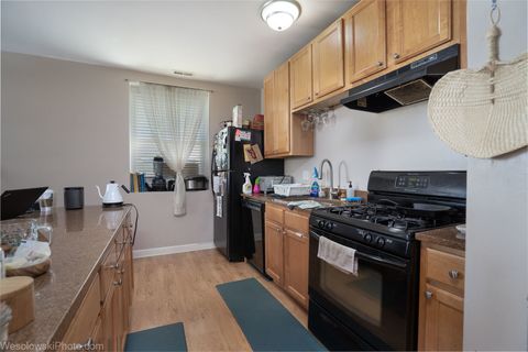Tiny photo for 4900 N Lawndale Avenue #G, Chicago, IL 60625 (MLS # 12448270)
