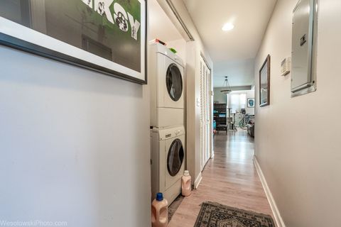 Tiny photo for 4900 N Lawndale Avenue #G, Chicago, IL 60625 (MLS # 12448270)