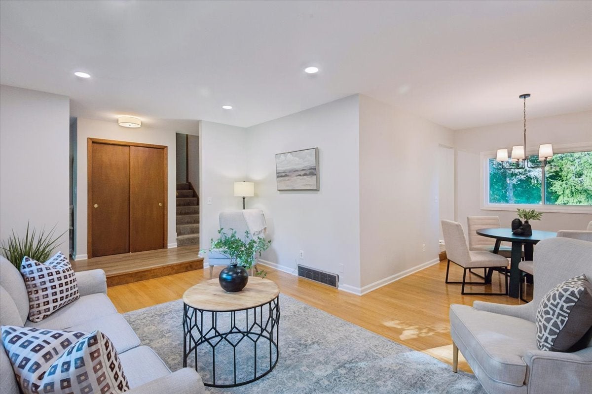 921 Bartlett Terrace