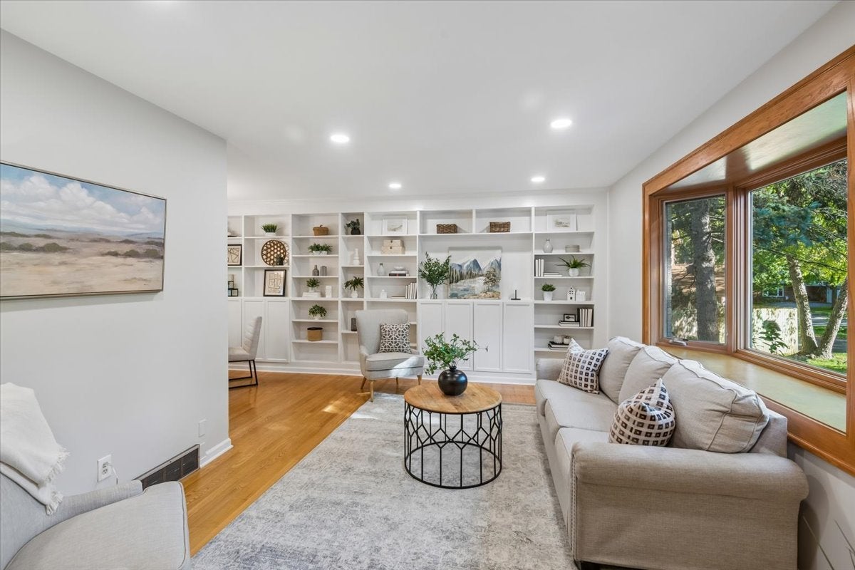 921 Bartlett Terrace