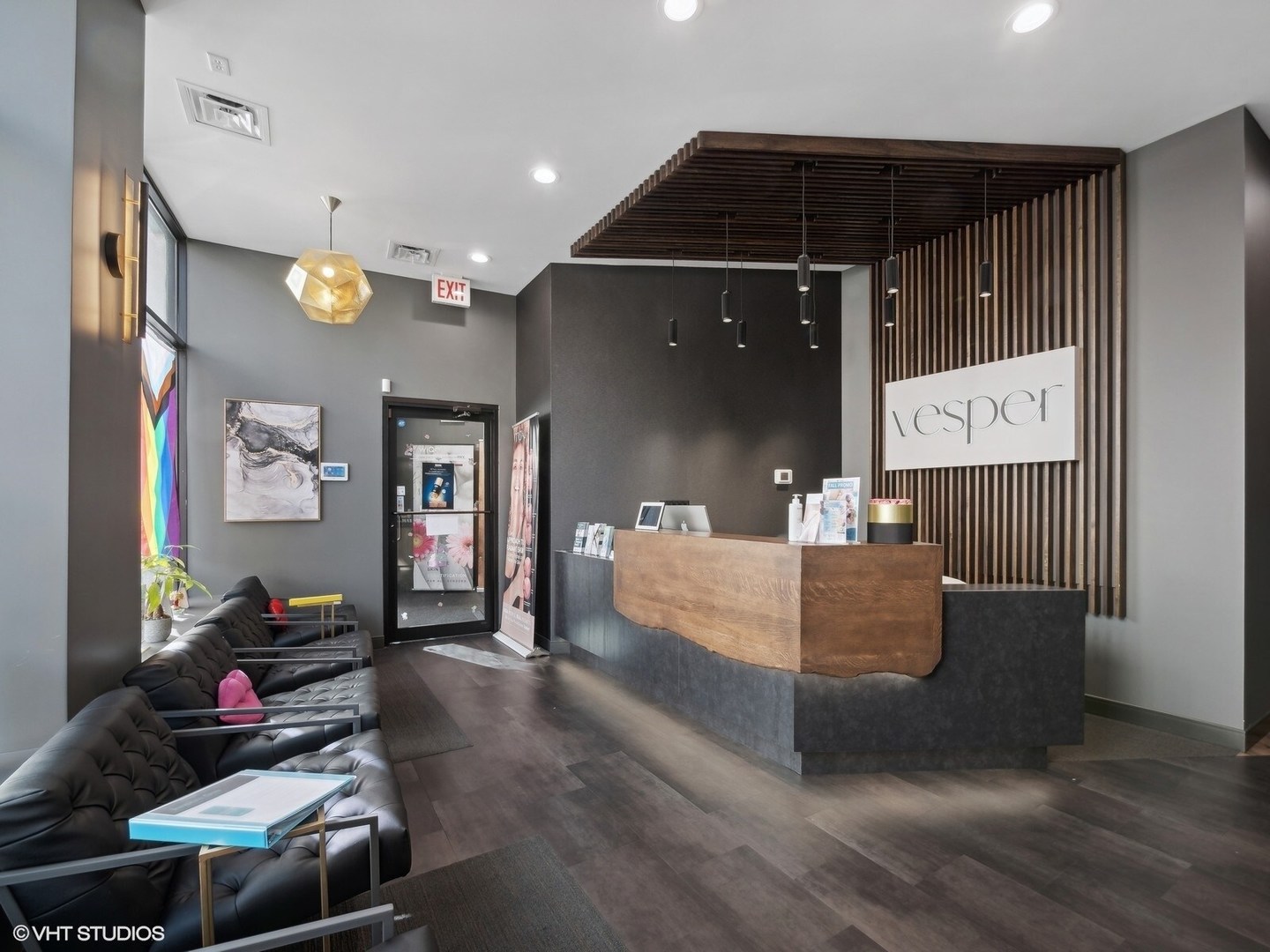 3916 N Broadway Street 1