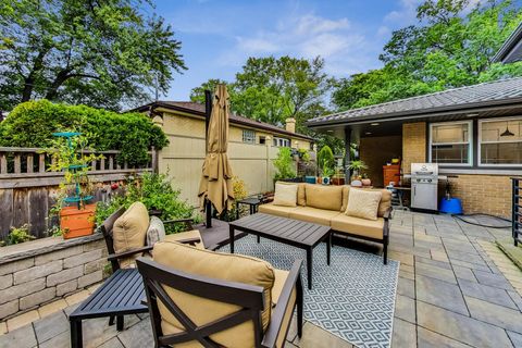 Tiny photo for 1314 Tyrell Avenue, Park Ridge, IL 60068 (MLS # 12628747)