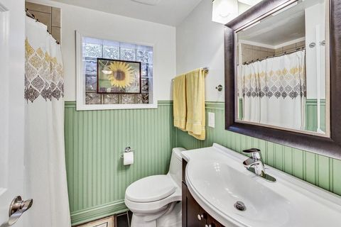Tiny photo for 1314 Tyrell Avenue, Park Ridge, IL 60068 (MLS # 12628747)