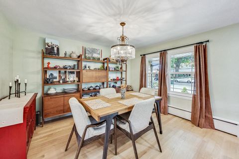 Tiny photo for 1314 Tyrell Avenue, Park Ridge, IL 60068 (MLS # 12628747)