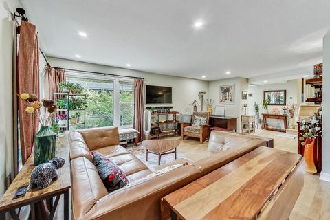 Tiny photo for 1314 Tyrell Avenue, Park Ridge, IL 60068 (MLS # 12628747)