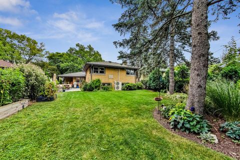 Tiny photo for 1314 Tyrell Avenue, Park Ridge, IL 60068 (MLS # 12628747)